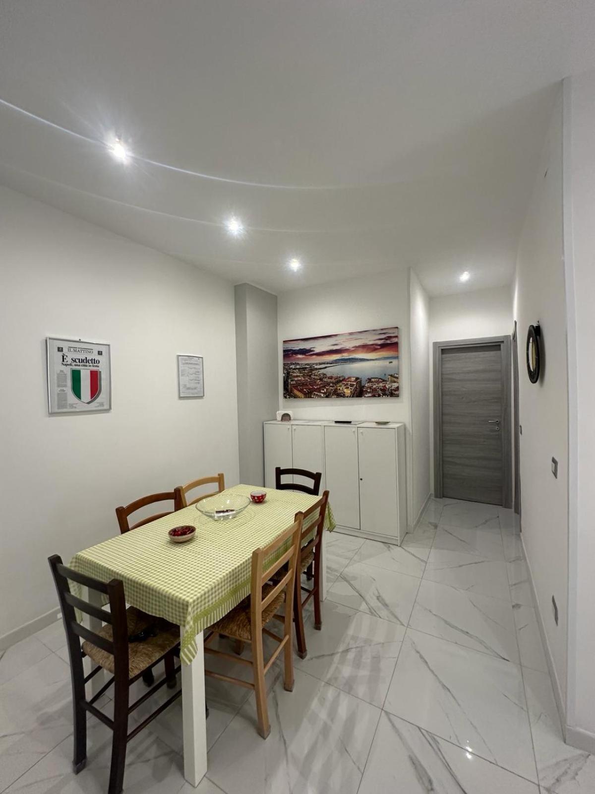 M2 Apartment Napoli Eksteriør bilde